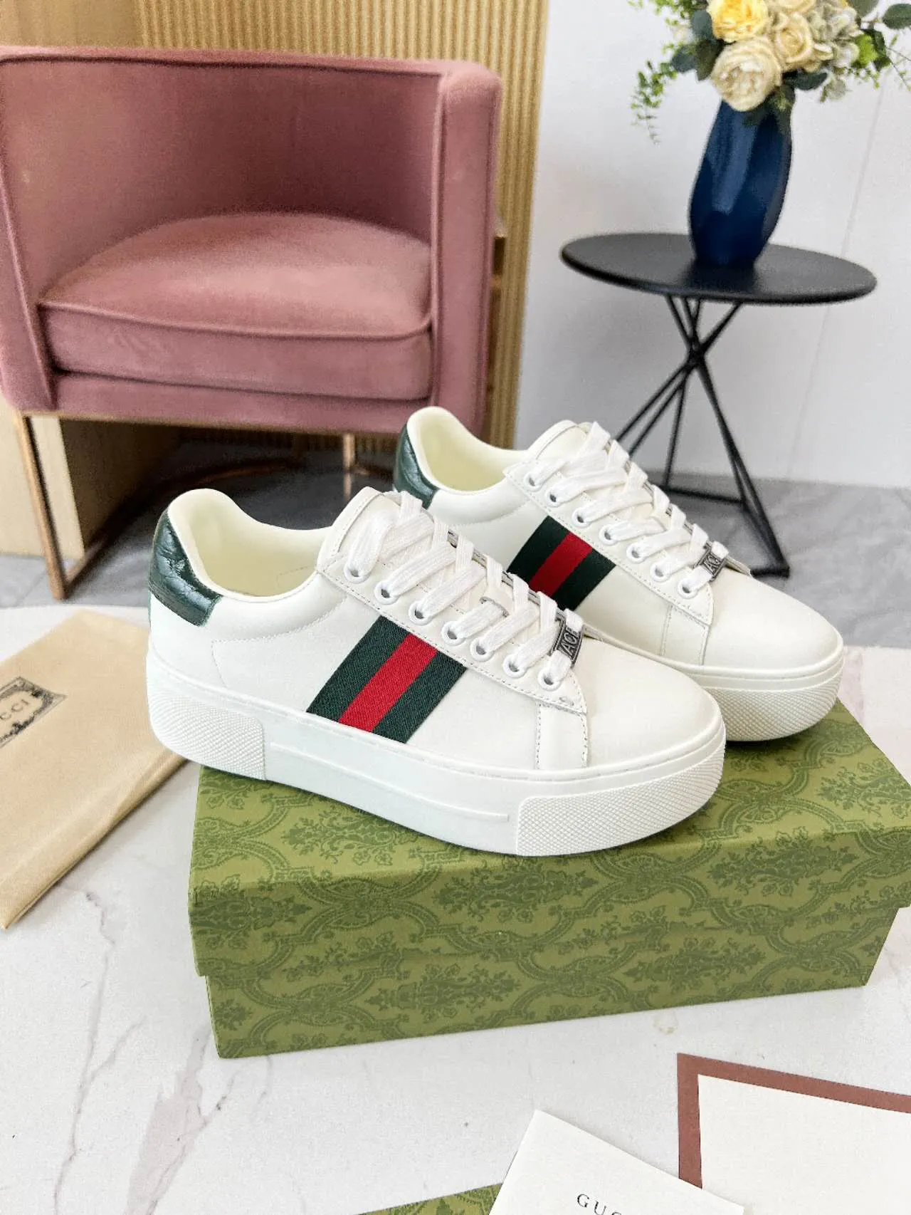 👟👟Ex-factory price 460👟👟 Men's model +10 Gucci/Gucci new thick-soled white shoes. Rubber outsole, fabric: ribbon cowhide, cowhide lining, cowhide feet, 35-45 factory